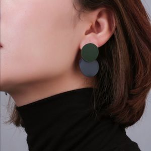 Fashion forward Earrings